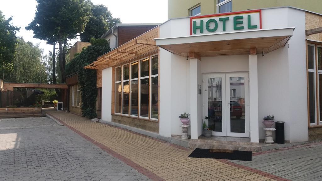 לביצה Hotel Dastan מראה חיצוני תמונה