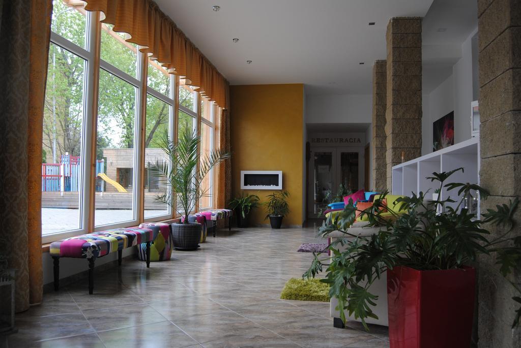 לביצה Hotel Dastan מראה חיצוני תמונה