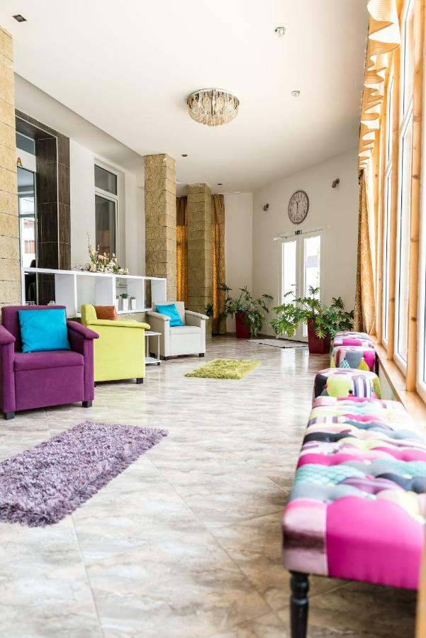 לביצה Hotel Dastan מראה חיצוני תמונה