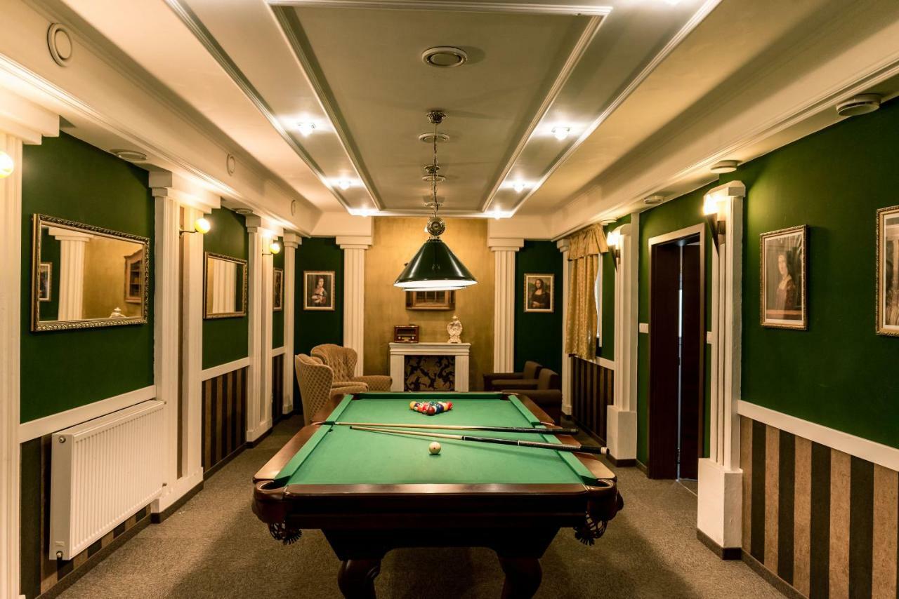 לביצה Hotel Dastan מראה חיצוני תמונה